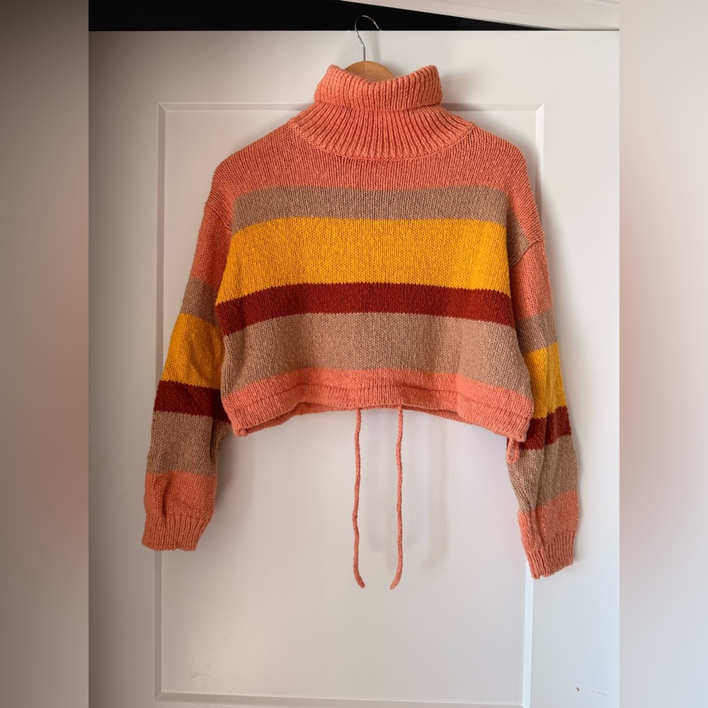 Lush Vibrant Striped Turtleneck Sweater